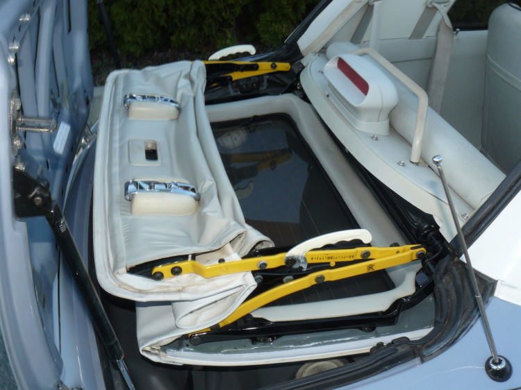 Retro tasarımlı Micra: Nissan Figaro