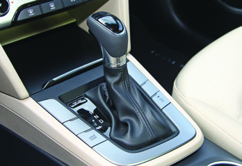 Uzun dönem testi · Hyundai Elantra 1.6 CRDi DCT