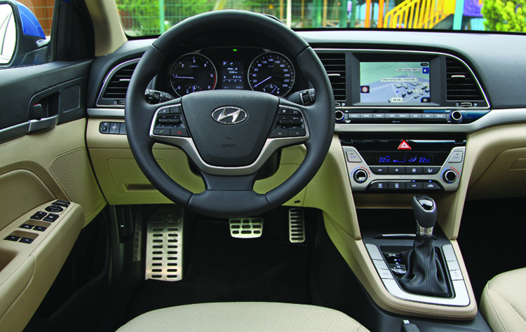 Uzun dönem testi · Hyundai Elantra 1.6 CRDi DCT