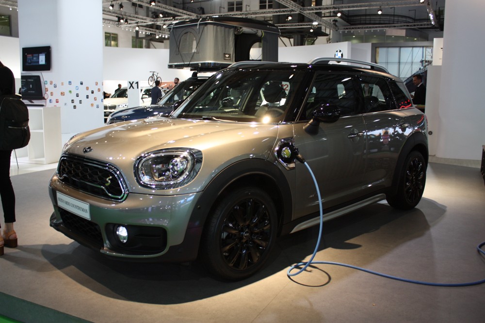 2017 Barselona Otomobil Fuarı’ndan görüntüler