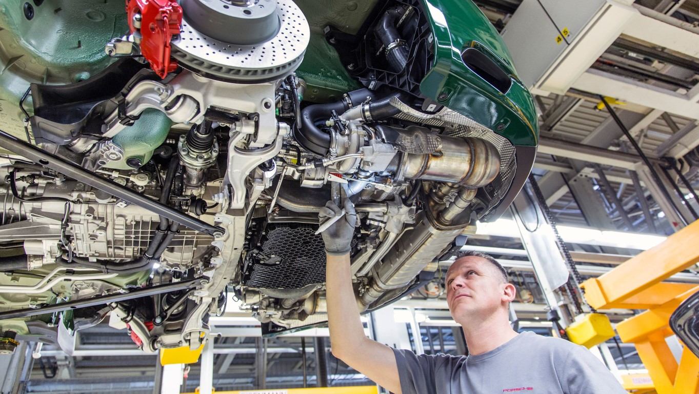 Bir milyonuncu Porsche 911 banttan indi  