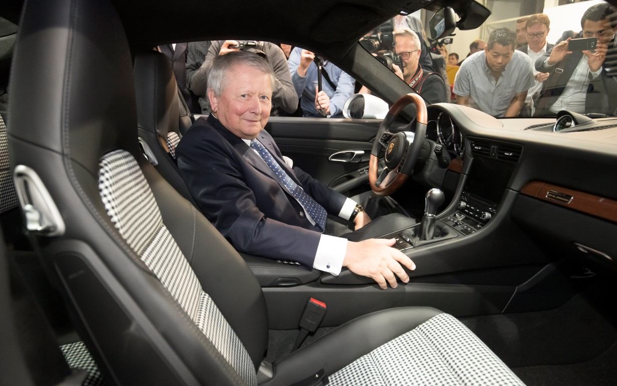 Bir milyonuncu Porsche 911 banttan indi  