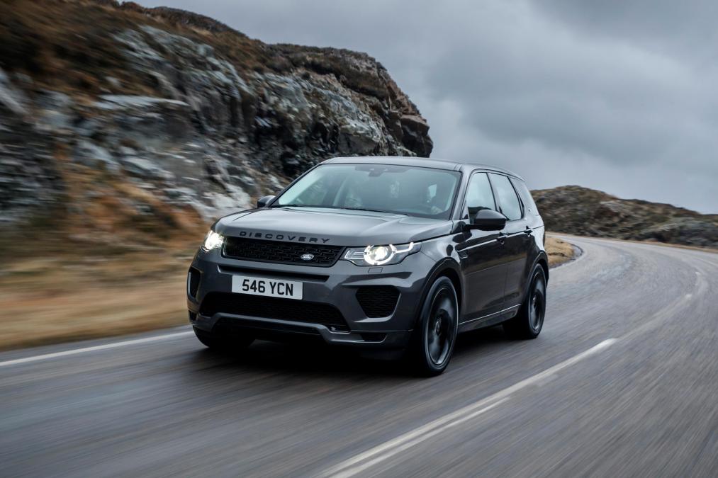Range Rover Evoque ve LR Discovery Sport’a yeni motorlar geliyor