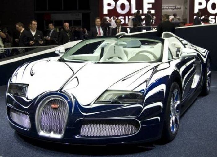 Pahalı otomobillere sıra dışı boya!  