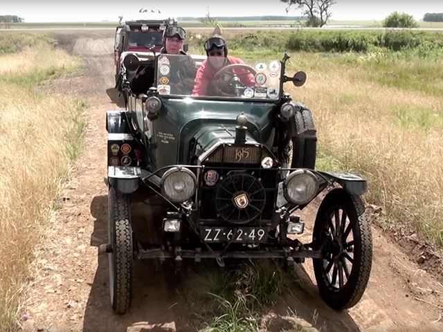100 yıllık otomobille dünya turu