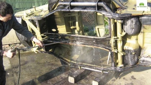 1955 model Porsche'yi yenilediler