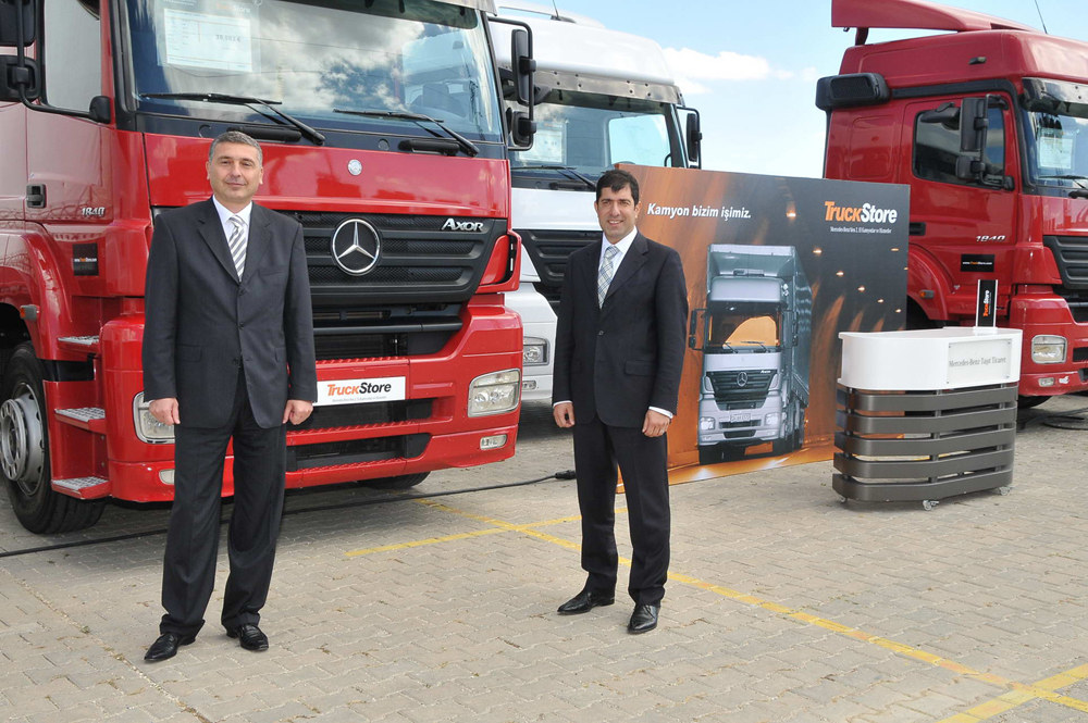 Mercedes-Benz Türk'ün 50 yıllık tarihindeki kilometre taşları