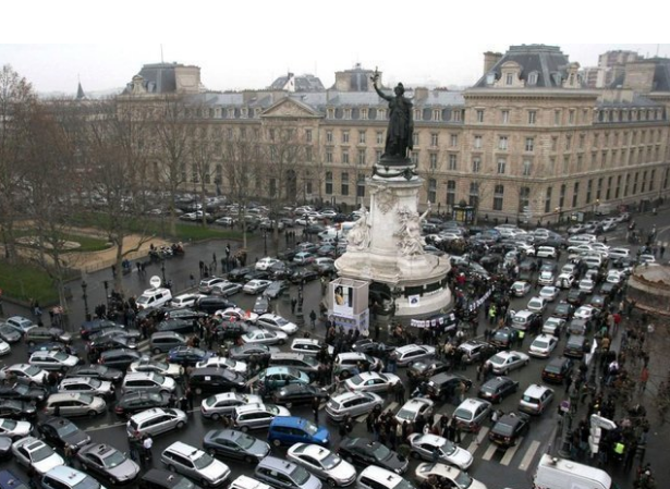 İnsanlar trafikte ne kadar vakit harcıyor?