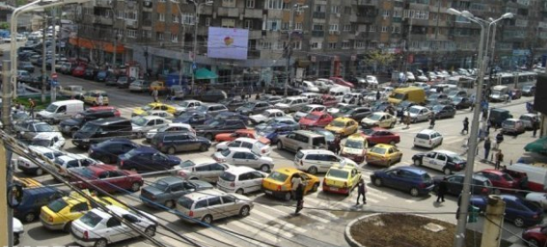 İnsanlar trafikte ne kadar vakit harcıyor?