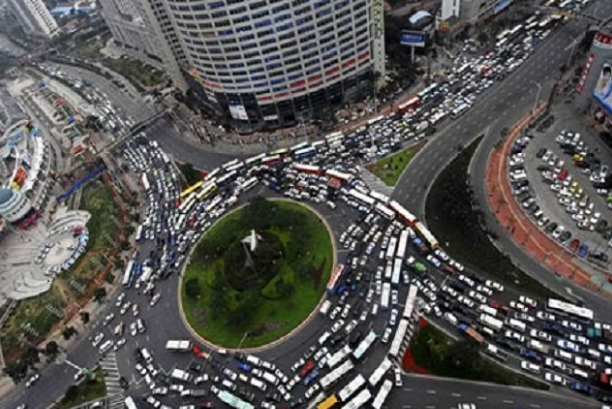 İnsanlar trafikte ne kadar vakit harcıyor?