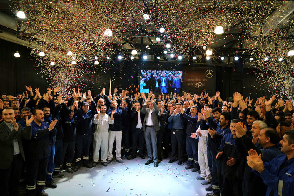 Mercedes-Benz Türk'ün 50 yıllık tarihindeki kilometre taşları