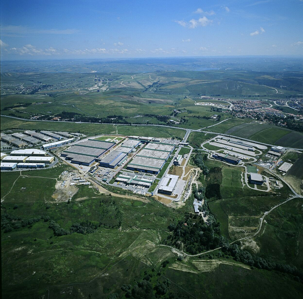 Mercedes-Benz Türk'ün 50 yıllık tarihindeki kilometre taşları