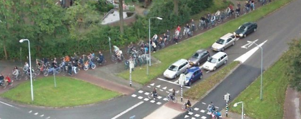 İnsanlar trafikte ne kadar vakit harcıyor?