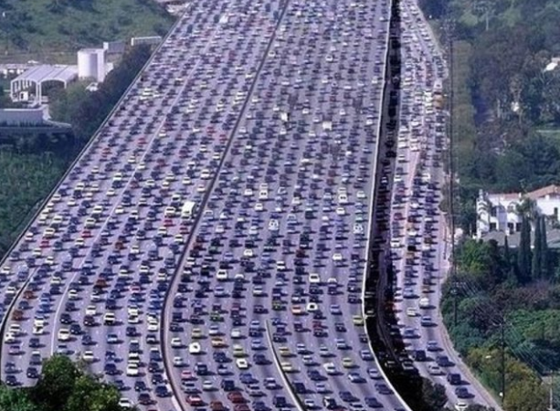 İnsanlar trafikte ne kadar vakit harcıyor?