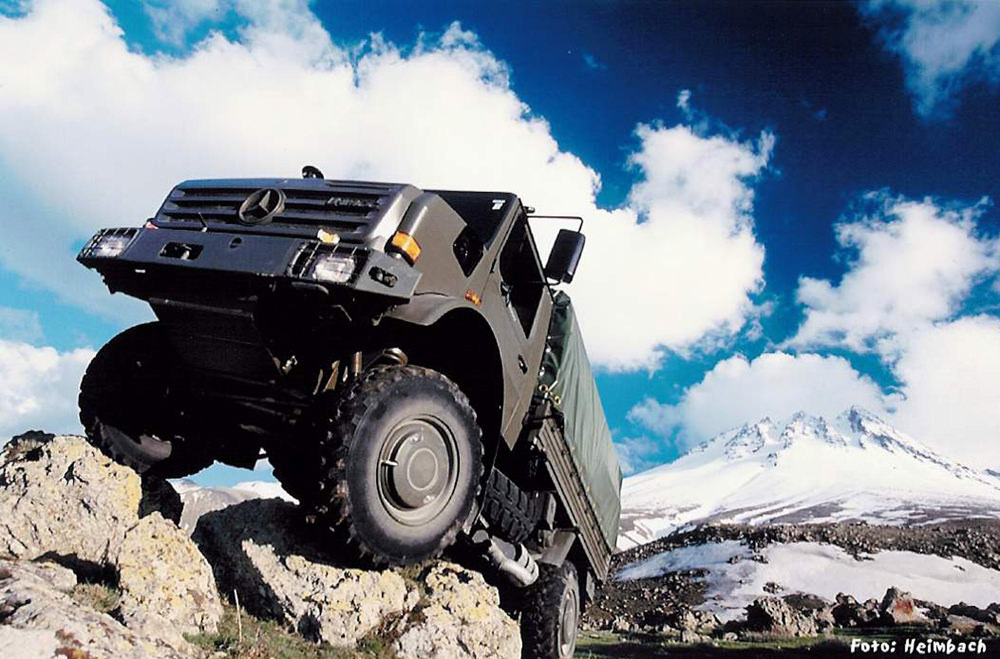 Mercedes-Benz Türk'ün 50 yıllık tarihindeki kilometre taşları