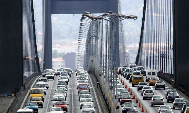 İnsanlar trafikte ne kadar vakit harcıyor?