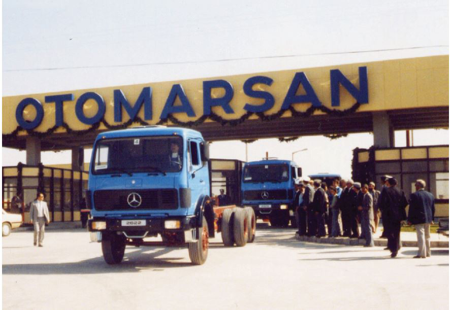 Mercedes-Benz Türk'ün 50 yıllık tarihindeki kilometre taşları