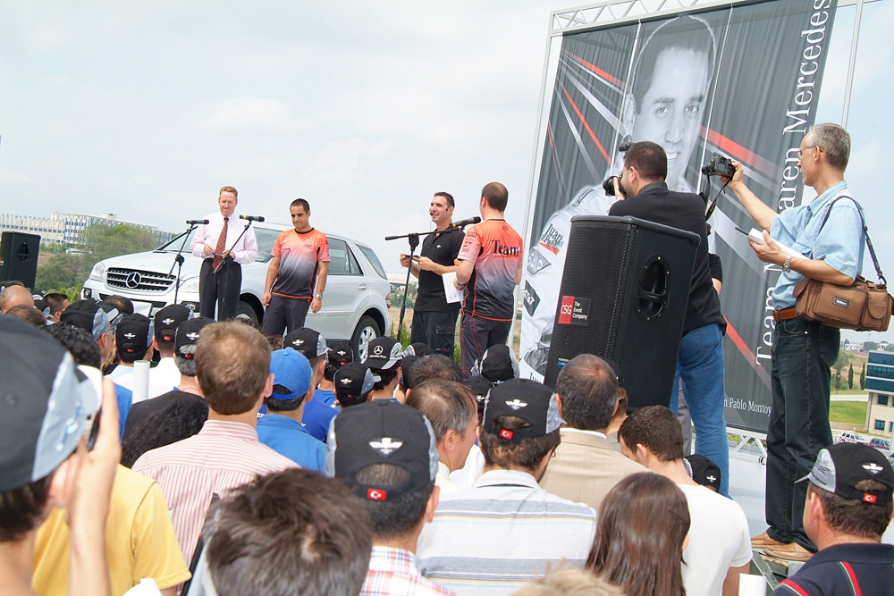 Mercedes-Benz Türk'ün 50 yıllık tarihindeki kilometre taşları