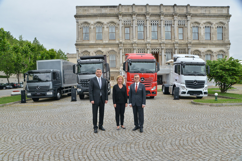 Mercedes-Benz Türk'ün 50 yıllık tarihindeki kilometre taşları
