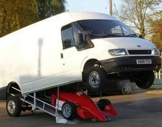 Yollarda görebileceğiniz en çirkin araçlar