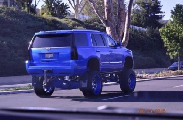 Yollarda görebileceğiniz en çirkin araçlar