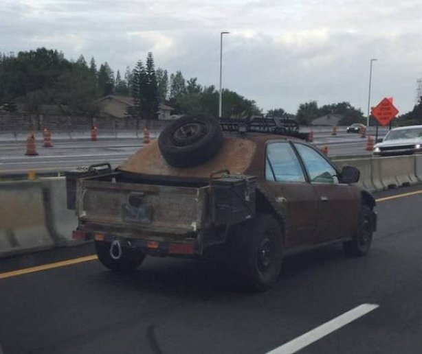 Yollarda görebileceğiniz en çirkin araçlar