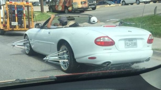 Yollarda görebileceğiniz en çirkin araçlar