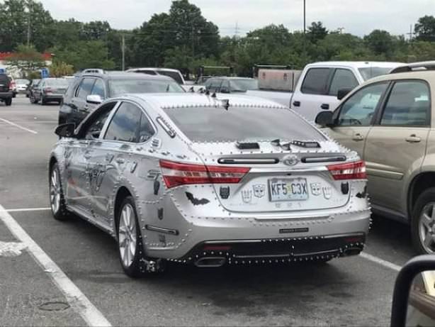 Yollarda görebileceğiniz en çirkin araçlar