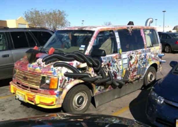 Yollarda görebileceğiniz en çirkin araçlar