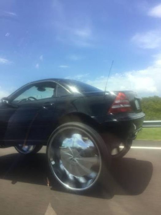 Yollarda görebileceğiniz en çirkin araçlar