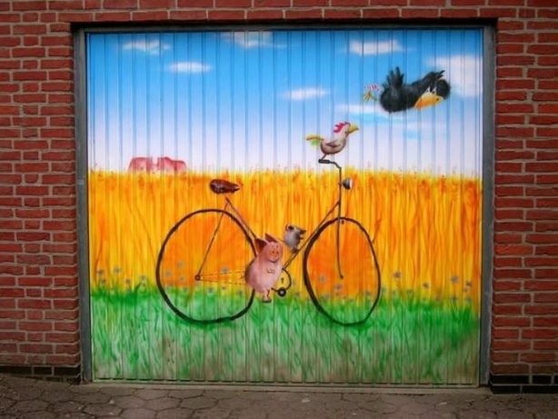 Garaj kapısı olduğuna inanamayacaksınız