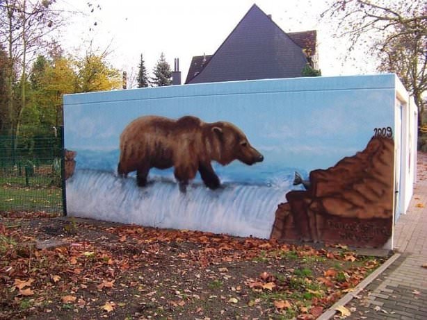 Garaj kapısı olduğuna inanamayacaksınız