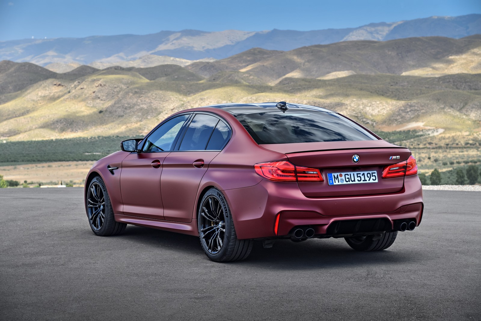2018 BMW M5