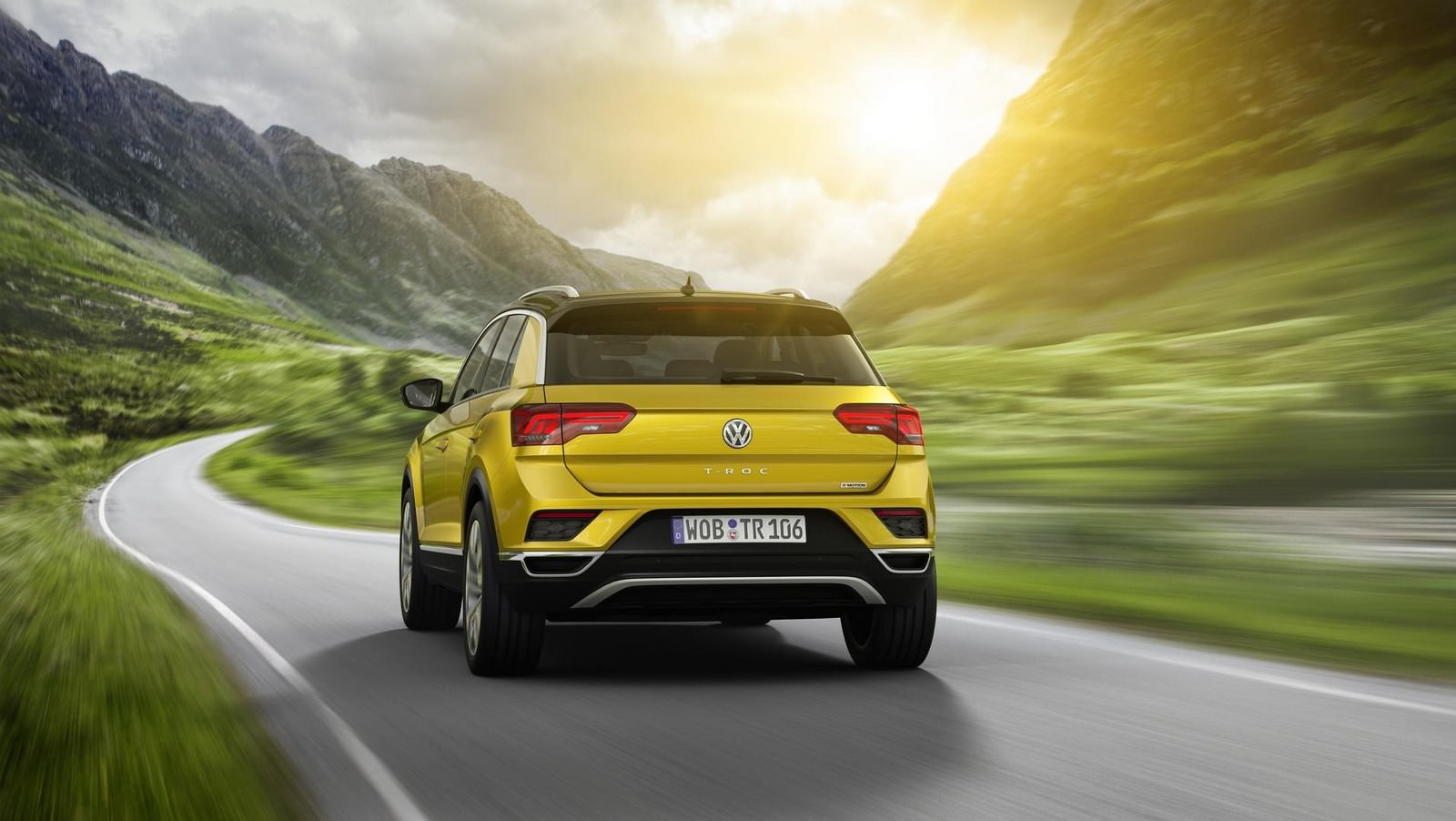 Volkswagen’in yeni kompakt crossover modeli T-Roc tanıtıldı