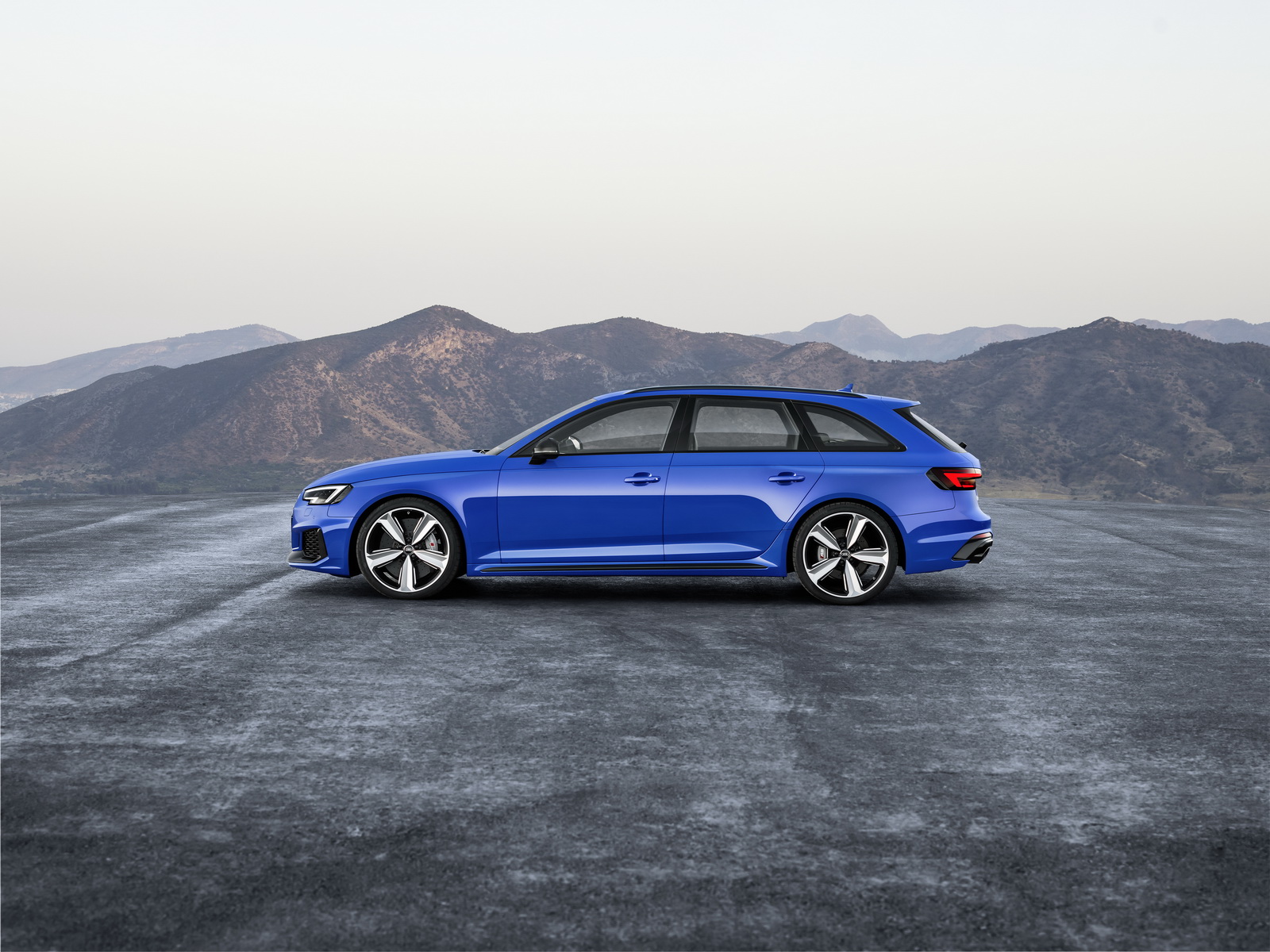 2018 Audi RS4 Avant