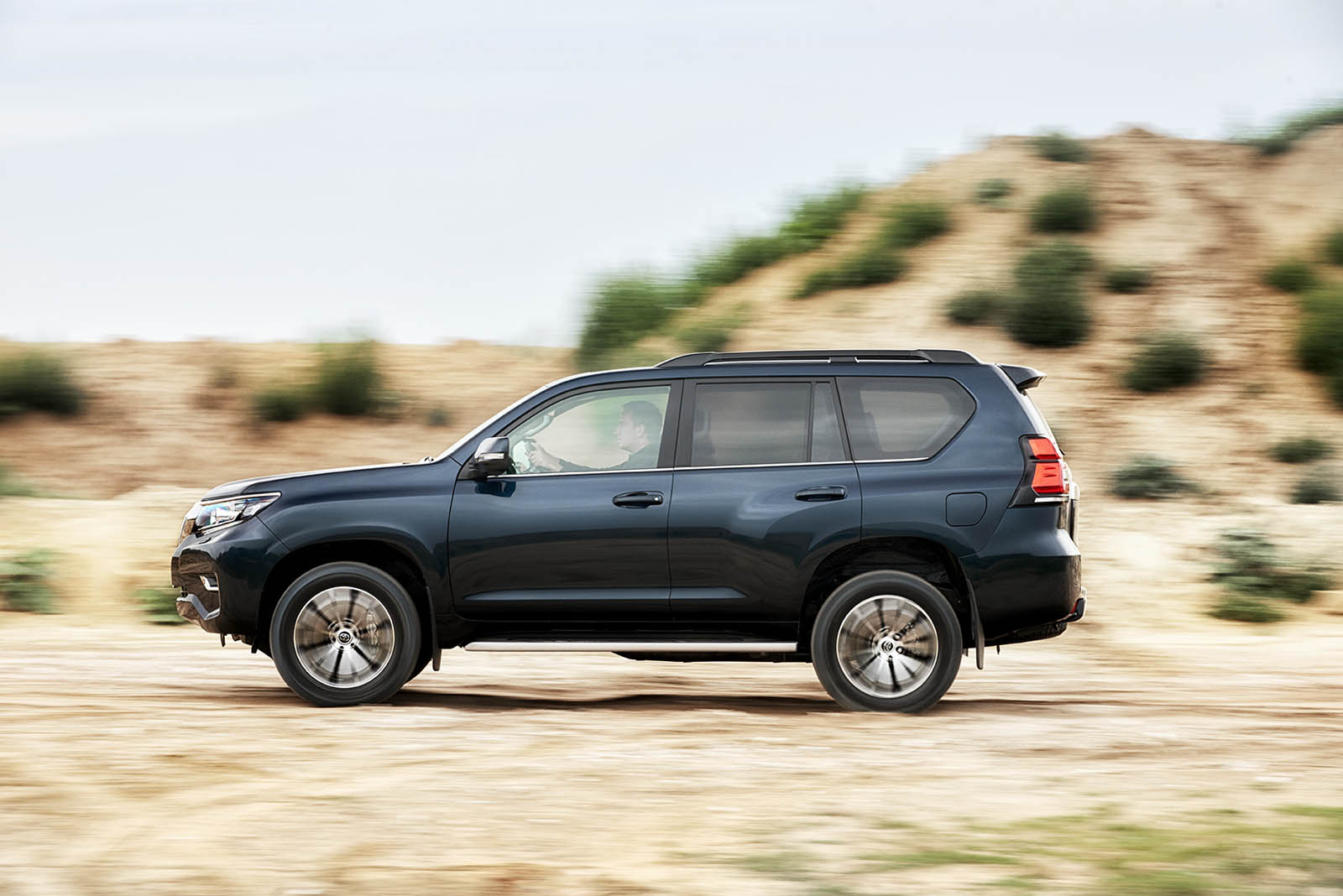2018 Toyota Land Cruiser