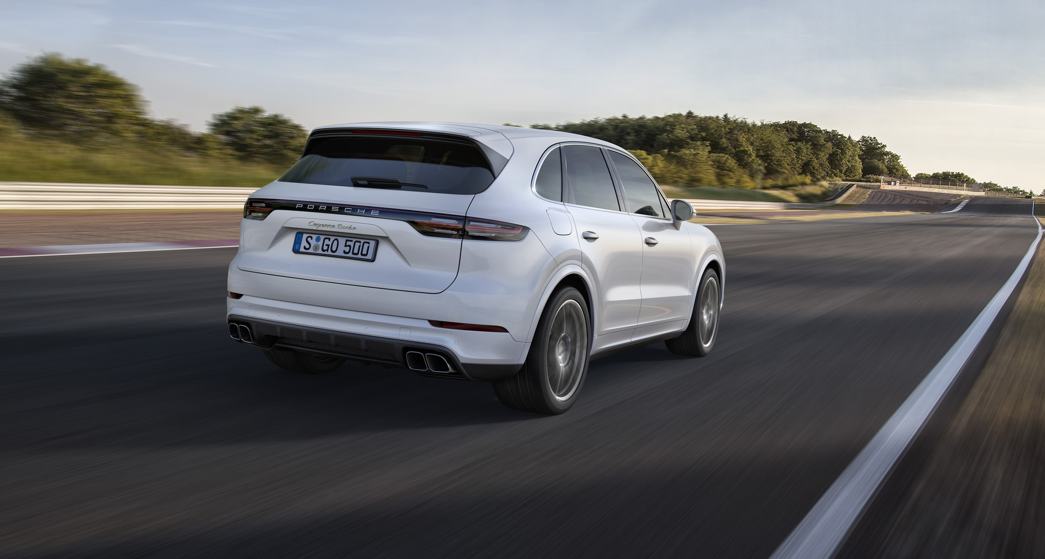 Porsche’den Franfkurt'ta iki dünya prömiyeri