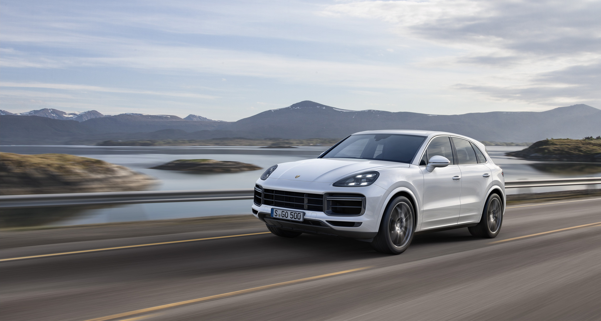 Porsche’den Franfkurt'ta iki dünya prömiyeri
