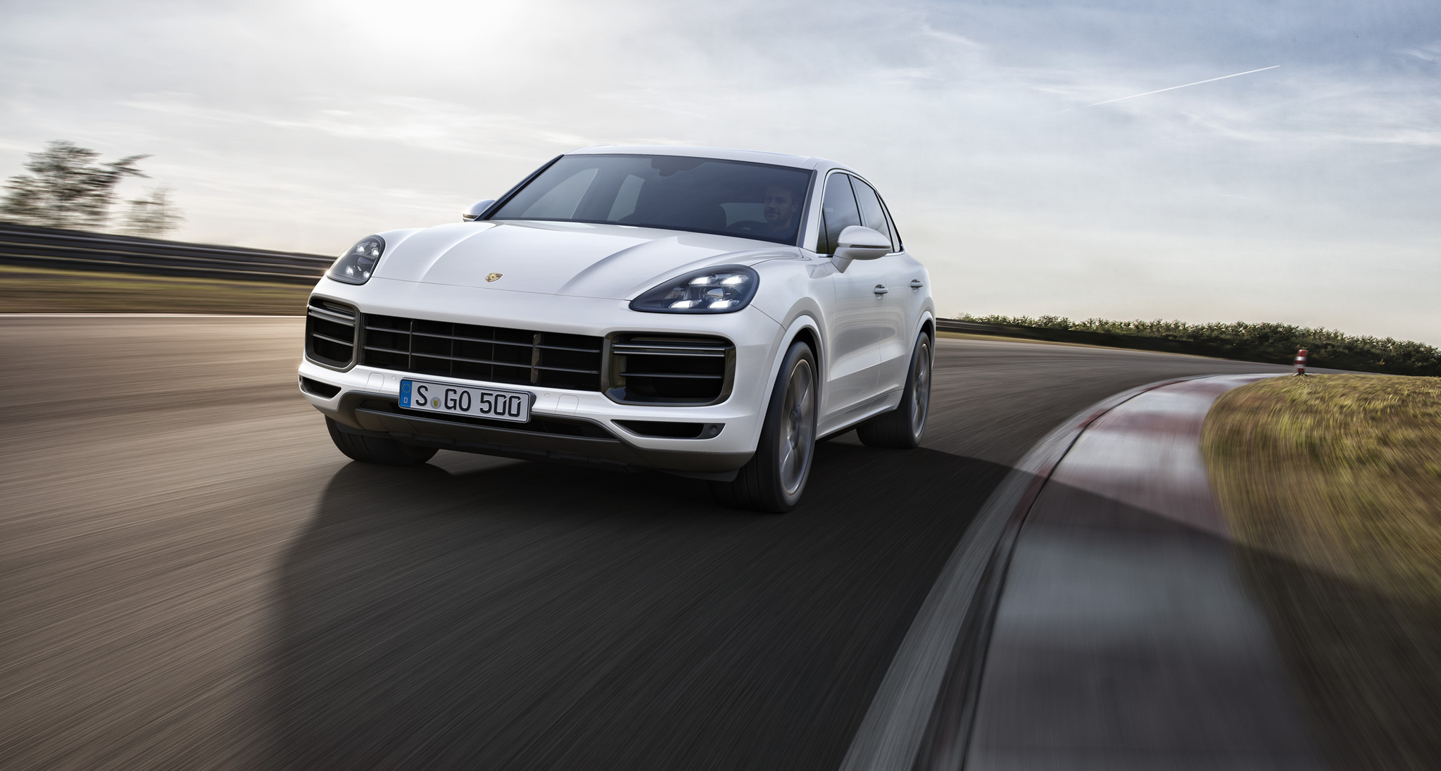 Porsche’den Franfkurt'ta iki dünya prömiyeri