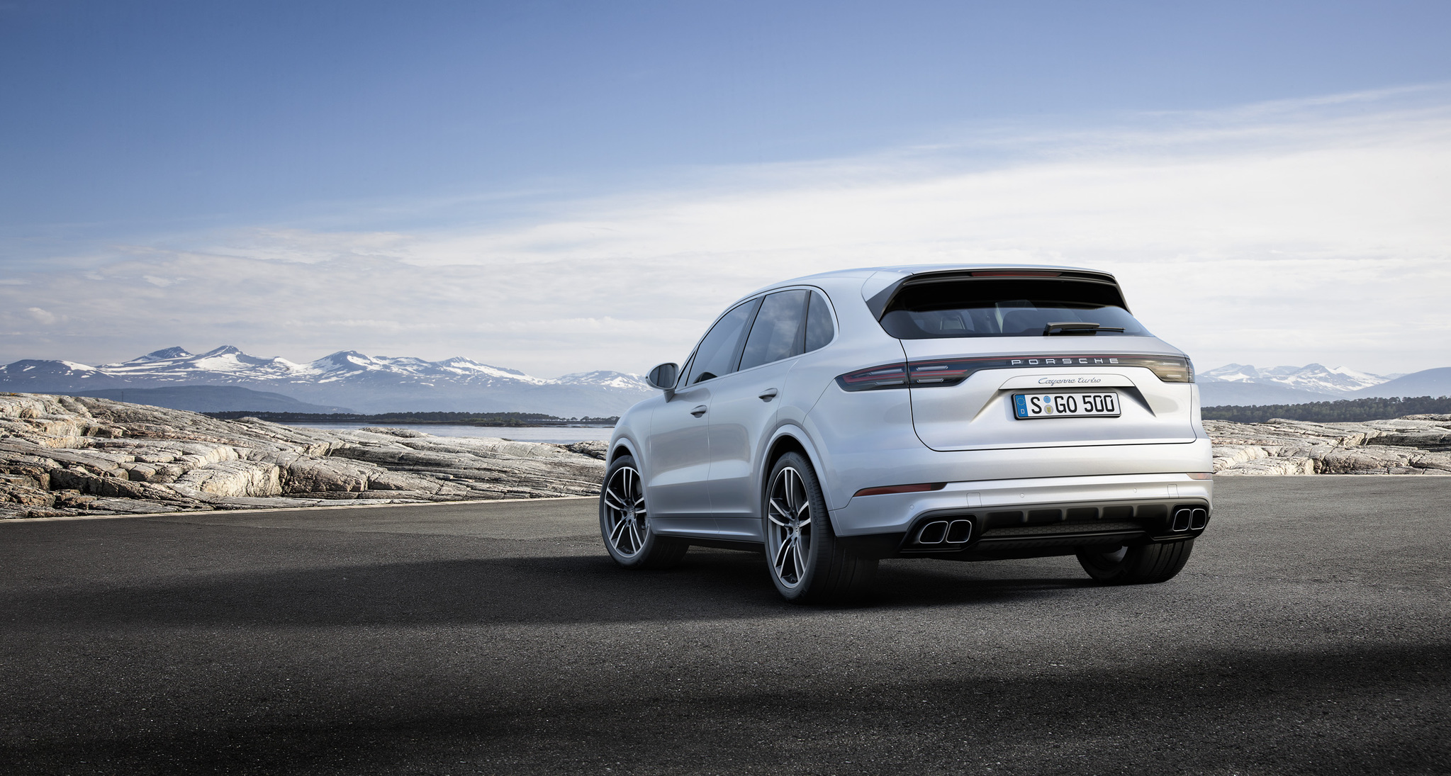 Porsche’den Franfkurt'ta iki dünya prömiyeri