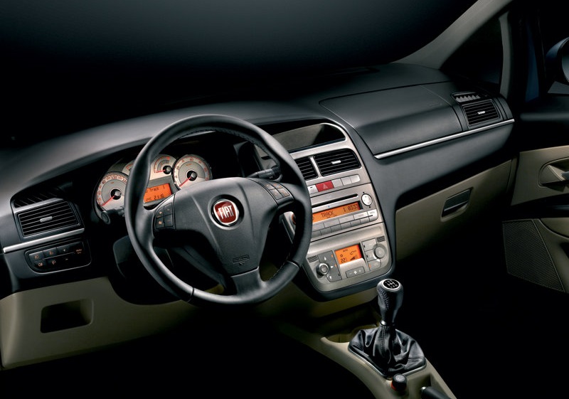Fiat Linea'nın 10 yıllık tarihi resmen bitti