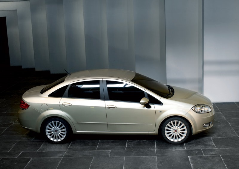 Fiat Linea'nın 10 yıllık tarihi resmen bitti