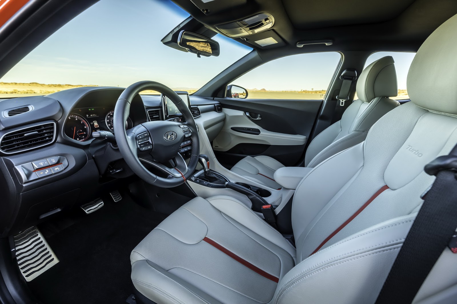 2019 Hyundai Veloster