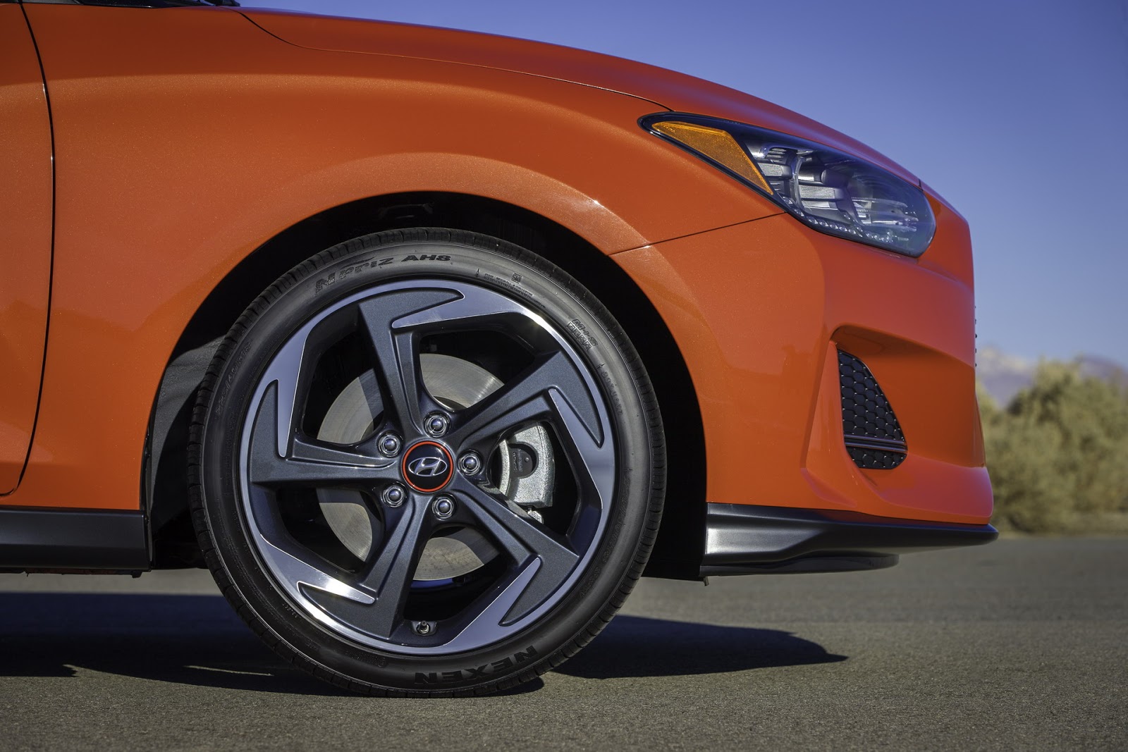 2019 Hyundai Veloster