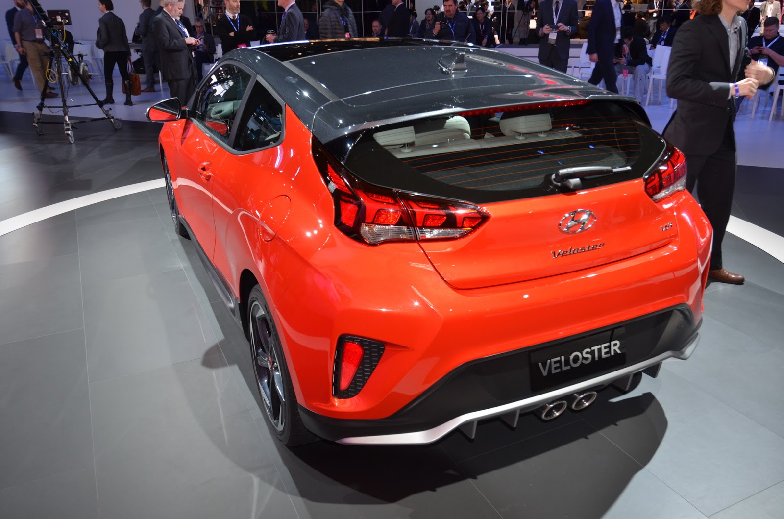 2019 Hyundai Veloster