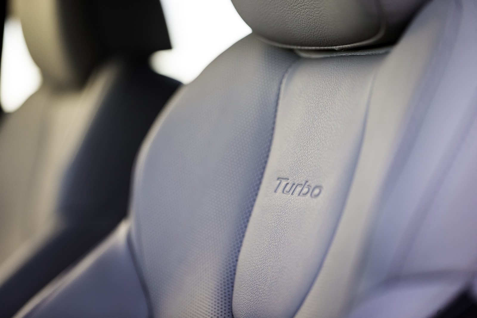 2019 Hyundai Veloster