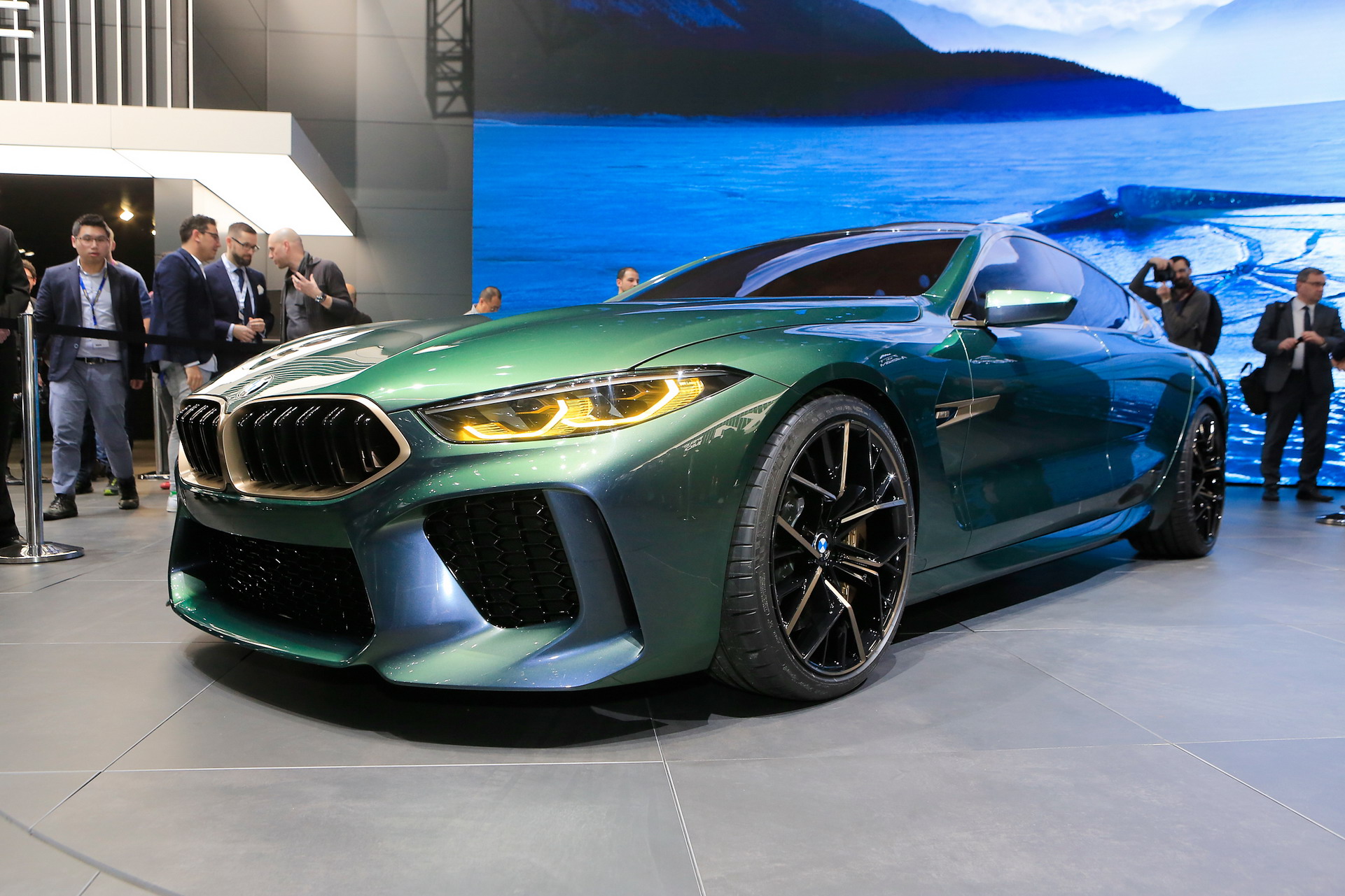 BMW M8 Gran Coupe konsepti ortaya çıktı