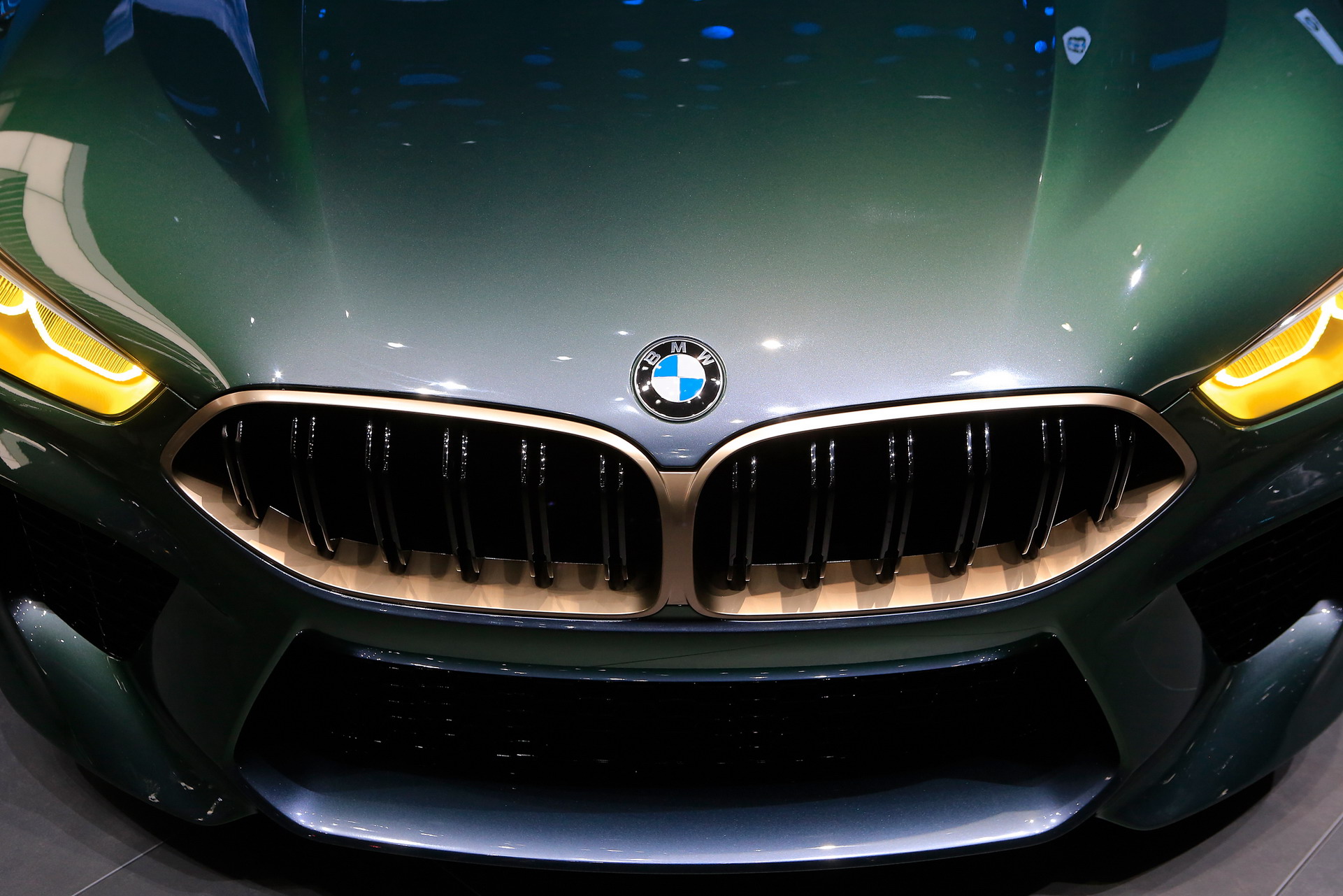 BMW M8 Gran Coupe konsepti ortaya çıktı