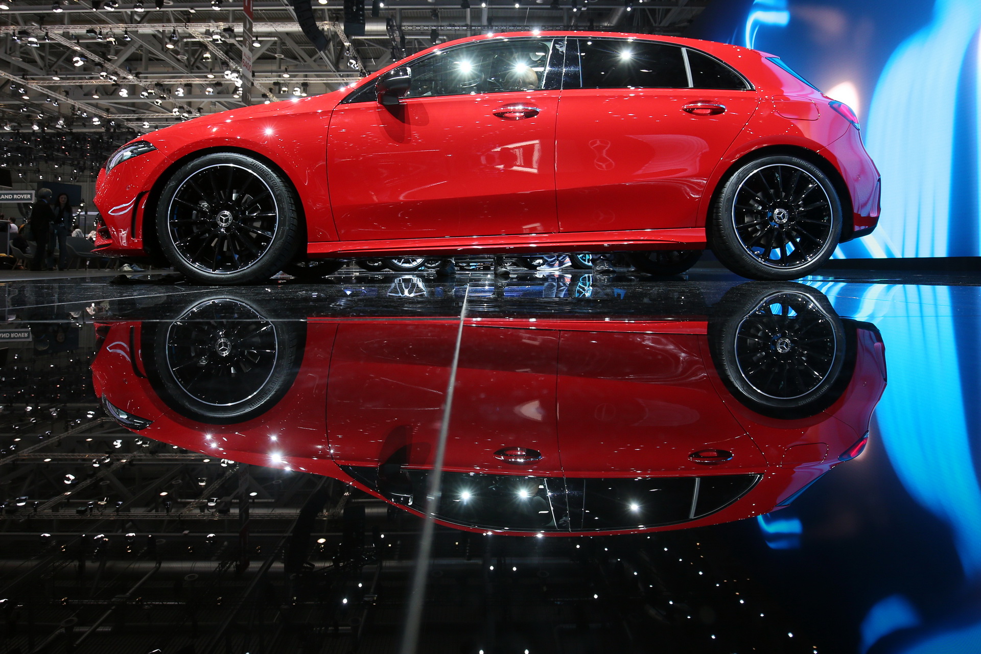 Yeni A Serisi Cenevre’de sergileniyor