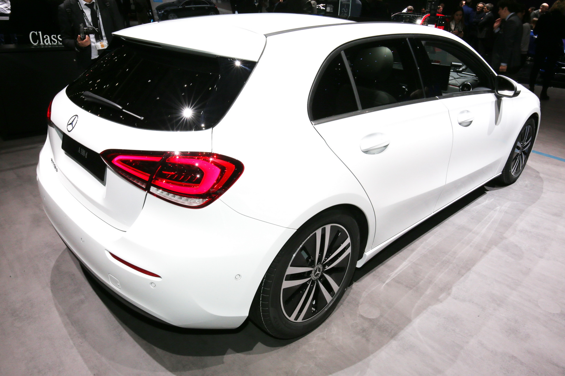 Yeni A Serisi Cenevre’de sergileniyor